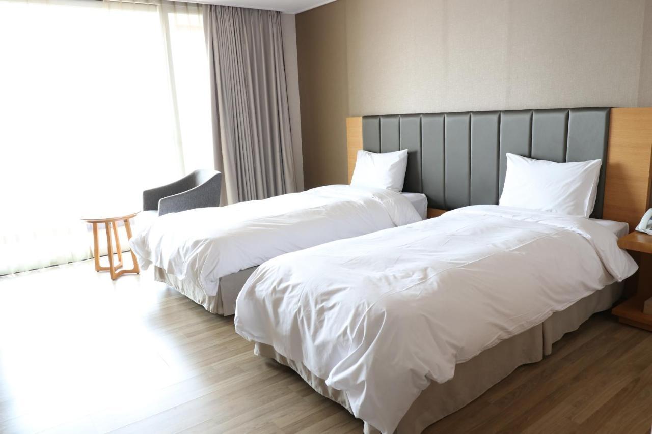 Take Hotel & Resort Inje Speedium Ngoại thất bức ảnh